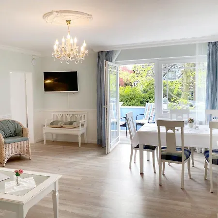 Haus Midsommer Apartment Timmendorfer Strand