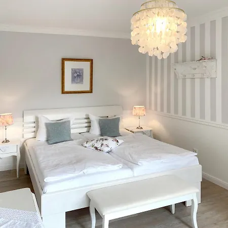 Apartman Haus Midsommer *