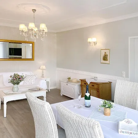 Haus Midsommer Lägenhet Timmendorfer Strand