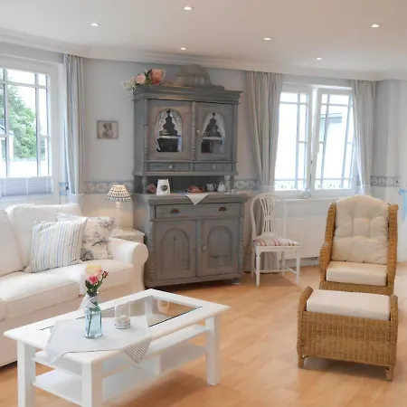 Apartman Haus Midsommer *