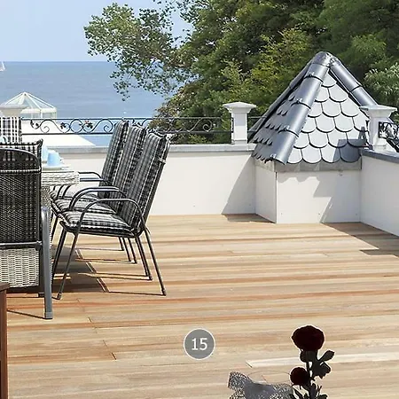Haus Midsommer تيميندورفير ستراند
