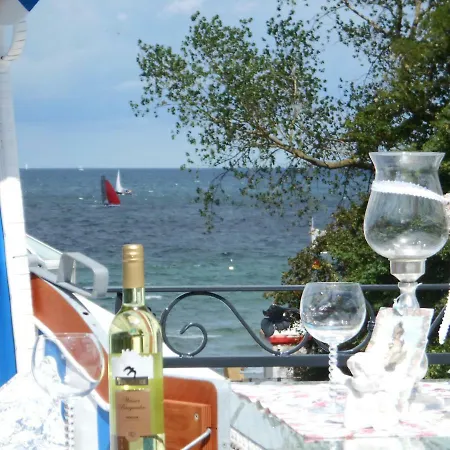 Haus Midsommer تيميندورفير ستراند